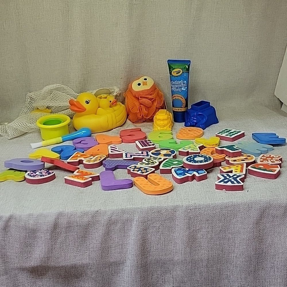 ‎Bath toy assortment with mesh bag